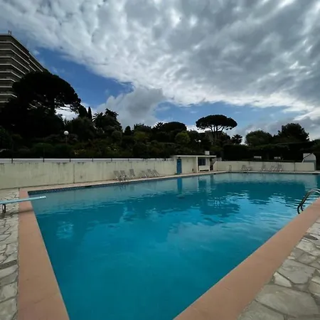 Prázdninový dům Le Chambord Stylish 2-bedroom With Breathtaking View In Antibes! *