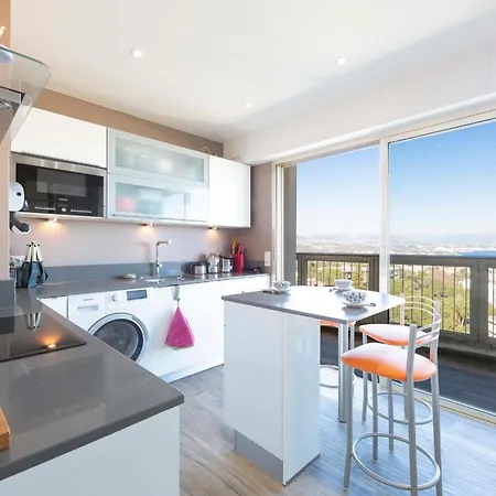 Le Chambord Breathtaking View 2 Bedroom Apartment In Antibes !