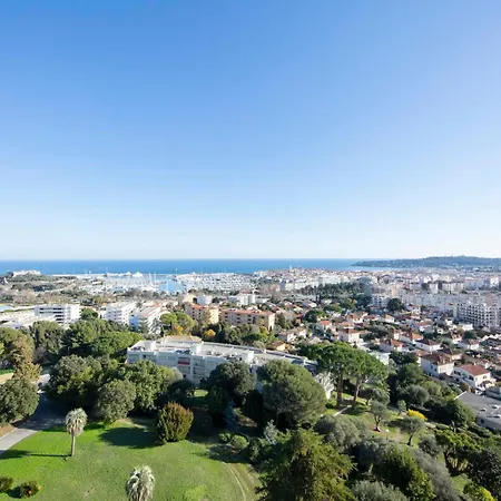 Le Chambord Breathtaking View 2 Bedroom Apartment In Antibes !